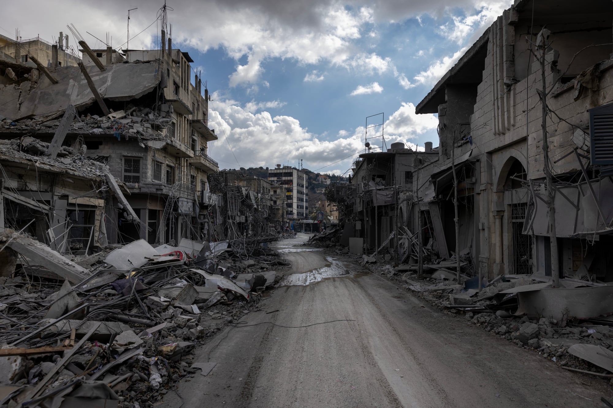 La desierta ciudad de Líbano donde Israel ha matado al alcalde y destrozado el mercado histórico