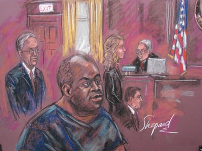 Christopher Coke, durante su comparecencia ante un tribunal de Nueva York vestido de recluso.