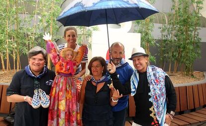 Desde la izquierda, Mercedes Rodríguez, Virginia Berasategui, Itziar Urtasun, Aitor Elizegi y Joseba Solozabal, ayer en la presentación.