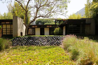 La casa de Rudolf Schindler, ubicada en West Hollywood, fue construida en 1922.