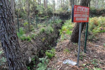 Antigüa explotación minera de Corcoesto