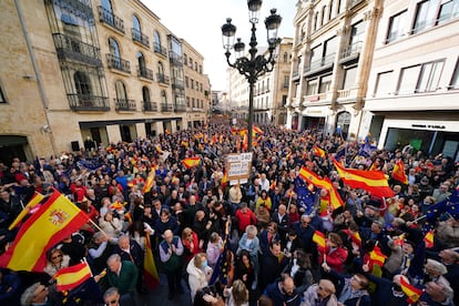 Miles de personas asistían la a concentración en Salamanca.
