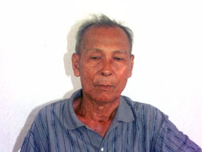 Ta Mok en 1999 durante su estancia en prisión