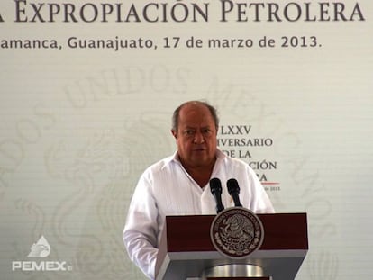 Carlos Romero Deschamps en un evento de Pemex en 2013.