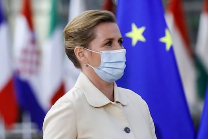 La primera ministra danesa, Mette Frederiksen, durante una cumbre de la UE en Bruselas el 24 de mayo de 2021.