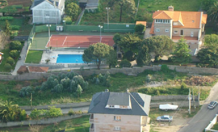 Chalé de Marcial Dorado en A Illa de Arousa, en una imagen de la Agencia Tributaria. 