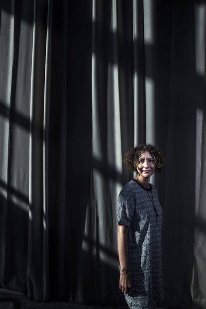 Tiziana Terranova en la cafeteria del Reina Sofia.