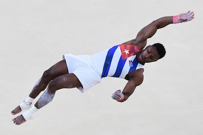 Manrique Bicet de Cuba, en un moment del seu exercici de sòl de gimnàstica artística a l'Arena Olímpica.