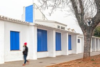 El Centro del Agua, antiguo Instituto Laboral, obra de Miguel Fisac.