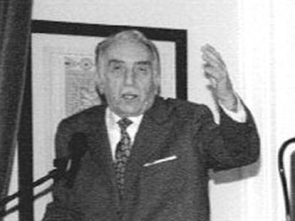 Juan Pérez de Tudela y Bueso.