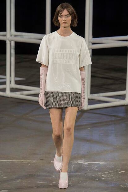 Alexander Wang vuelve a los 90