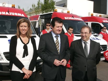 El vicepresidente Jos&eacute; Ciscar, en el centro, y el consejero de Sanidad, Luis Rosado, en D&eacute;nia.