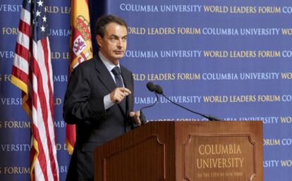 El presidente José Luis Rodríguez Zapatero durante su intervención en un foro de la Universidad de Columbia en Nueva York