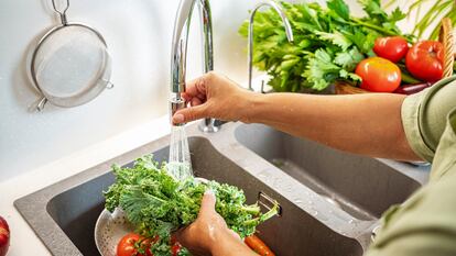 Los aireadores de grifos ayudan a gastar menos agua haciendo que se pueda ahorrar en el consumo