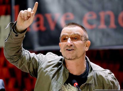 Bono addressing the United Nations Assembly in New York in 2008.