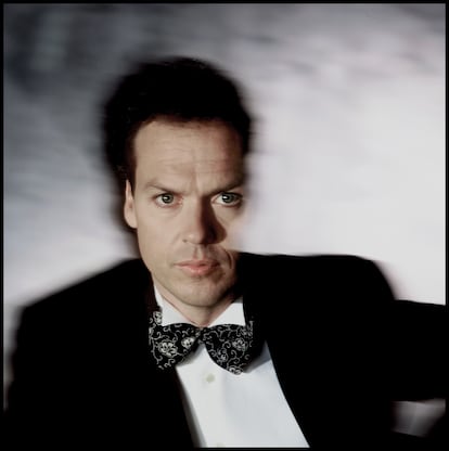 Retrato promocional de Michael Keaton en 1989.