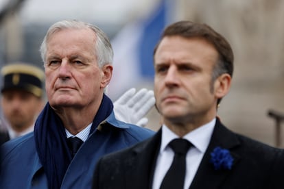 El presidente francs Emmanuel Macron y el primer ministro Michel Barnier, en Pars el 11 de noviembre.