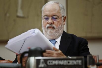 Miguel Arias Ca&ntilde;ete, este jueves en el Congreso. 