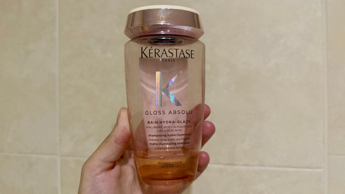 Champú Bain Hydra-Glaze de Kérastase.