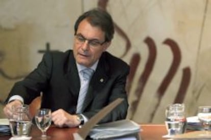 El presidente de la Generalitat, Artur Mas, ayer durante la reunión semanal del gobierno catalán.