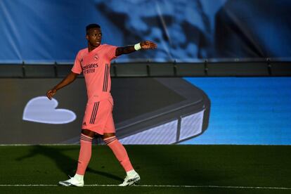 Vinícius, durante el partido ante el Cádiz.