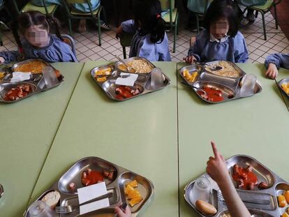 El comedor escolar de un colegio en El Raval.