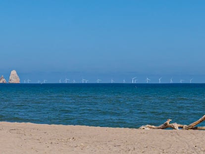 Imagen virtual del futuro parque eólico en la Costa Brava.