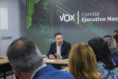 Santiago Abascal, durante la reunión del Comité Ejecutivo Nacional de Vox en la que se tomó la decisión de romper los cinco gobiernos autonómicos con el PP.