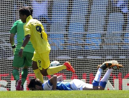 Giovani, tras batir a Bravo.