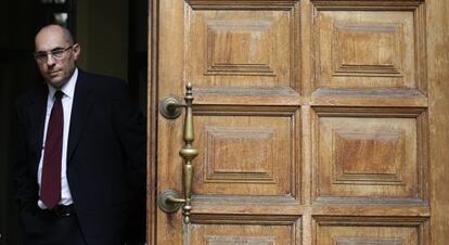 El juez Elpidio José Silva, a la salida del Tribunal Superior de Justicia de Madrid el pasado abril.