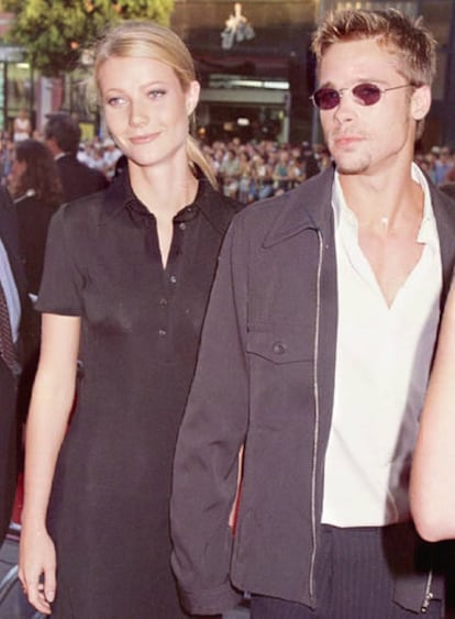 Brad Pitt y Gwyneth Paltrow, en el estreno de la película dirigida por Kevin Costner, 'WaterWorld', cuando salían juntos.