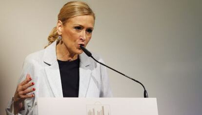 La presidenta de la Comunidad de Madrid, Cristina Cifuentes, en una cumbre de turismo este lunes.