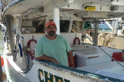 Bill &#039;Bubba&#039; Cochrane, en su barco en el puerto de Galveston.