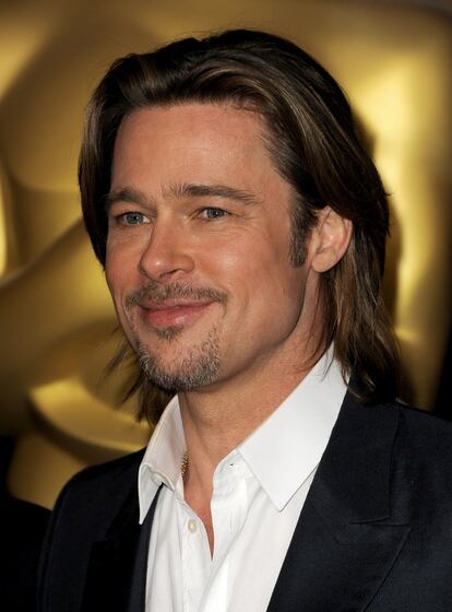 Brad Pitt también acudió solo a la comida, aunque los medios estadounidenses aseguran que tras el banquete se llevó a sus hijos y a Angelina al cine.