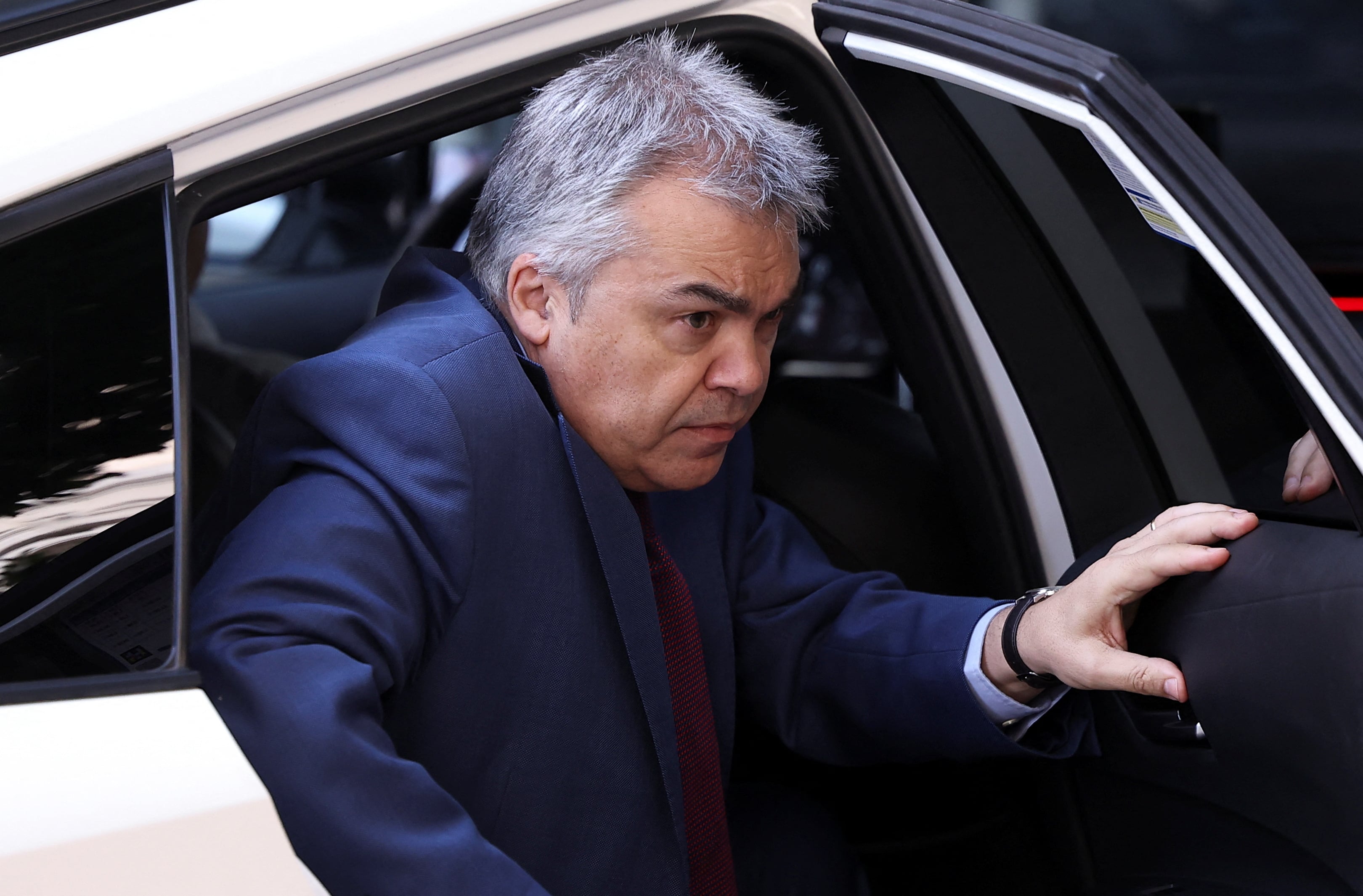La mayoría de españoles considera “insuficiente” la respuesta de Sánchez al ‘informe Cerdán’