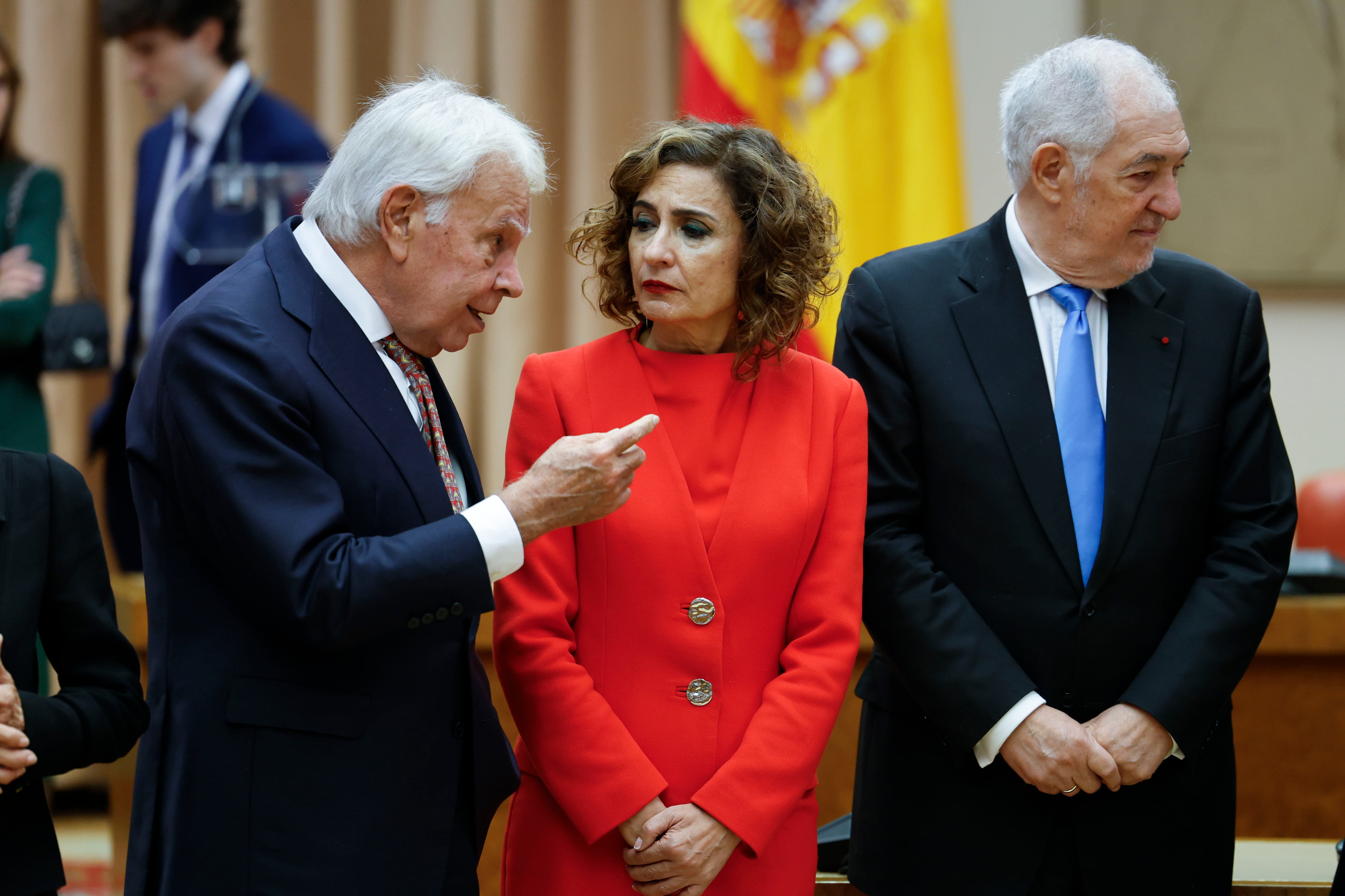 Felipe González al 50° anniversario della monarchia spagnola: consenso e controversie