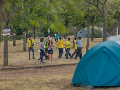 Participantes en un campamento de scouts en Extremadura.