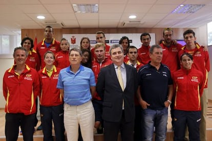 Odriozola, Cardenal y Cid, con t&eacute;cnicos y atletas seleccionados para Z&uacute;rich.