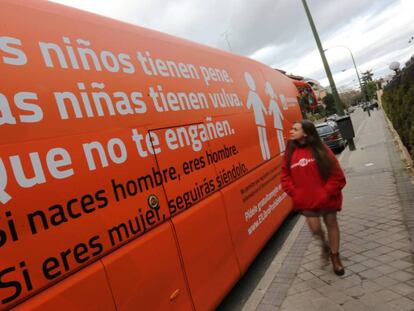 Autobús de Hazte Oír en Madrid.