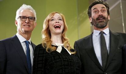 John Slattery, Christina Hendricks y Jon Hamm, protagonistas de 'Mad Men'.