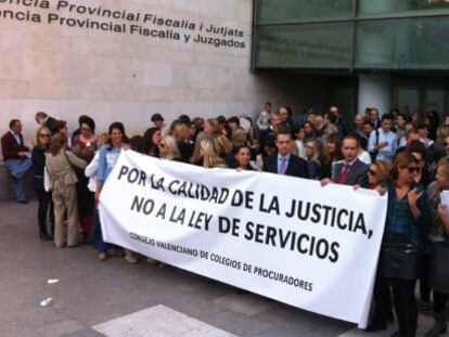 Protesta de los procuradores en Valencia.