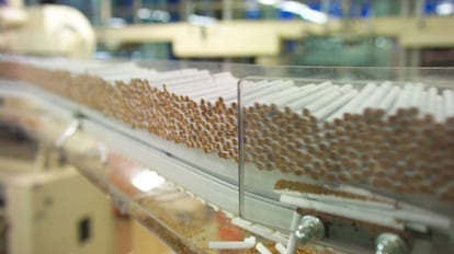 F&aacute;brica de cigarrillos de Philip Morris en Suiza.