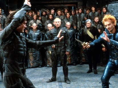 Kyle MacLachlan (Paul Atreides) y Sting (Feyd-Rautha), en la escena del duelo de la versión de David Lynch de 'Dune'.