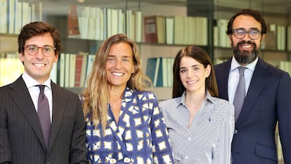 Pablo Martínez Campos, Cristina Camarero (socia directora de Ontier España), Patricia Jaquotot y Jorge Martín