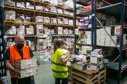 Almacén de la distribuidora Machado Libros en Boadilla del Monte (Madrid) esta semana.