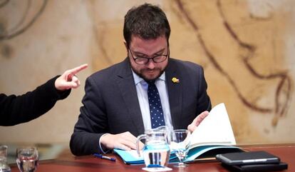 El vicepresidente de la Generalitat y consejero de Economía, Pere Aragonés, en la última reunión del Consell Executiu.