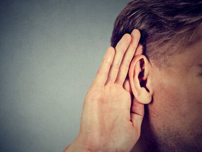 ¿Por qué oímos peor con la edad?