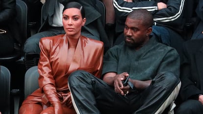 Kim Kardashian y Kanye West, en la semana de la moda de París en marzo de 2019.