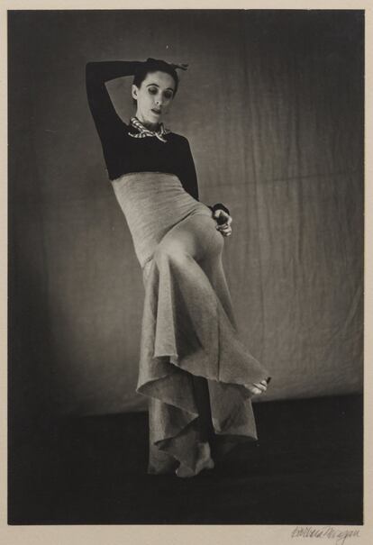 Fotografía de la bailarina Martha Graham (1937), que podrá verse en el Museo del Romanticismo.