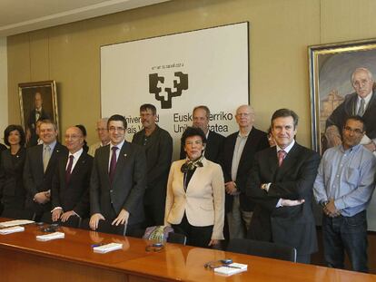 Reunión científica en torno a la Fuente de Neutrones